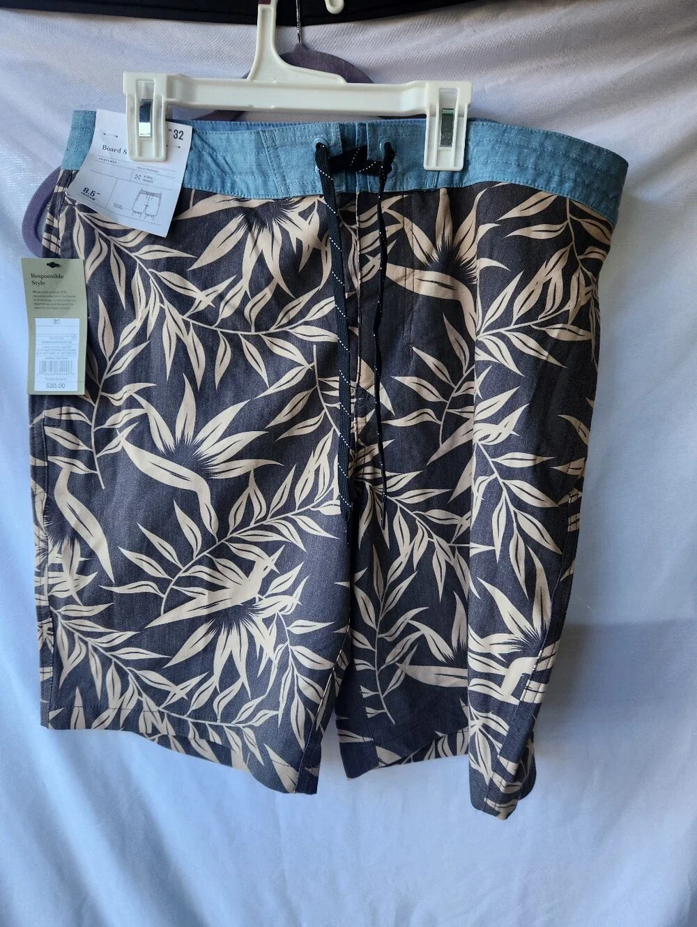 NWT Men's Board Shorts